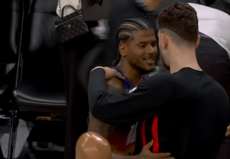 兄弟情深!杰伦-格林生涯首次对阵火箭,赛后和申京拥抱示意